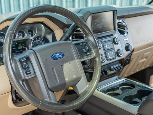 Used 2014 Ford F250 Lariat w/ Lariat Ultimate Package AWD/4WD image 24