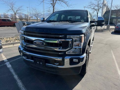 Used 2020 Ford F250 XLT w/ XLT Premium Package image 2