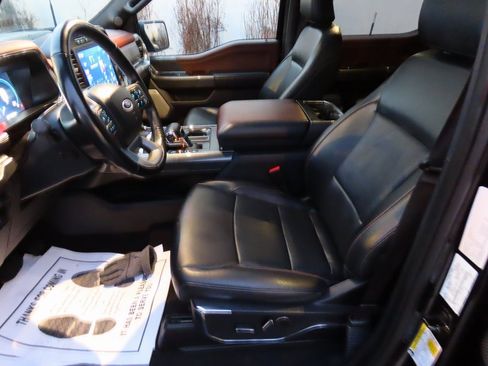 Used 2023 Ford F150 Lariat w/ Equipment Group 502A High image 44