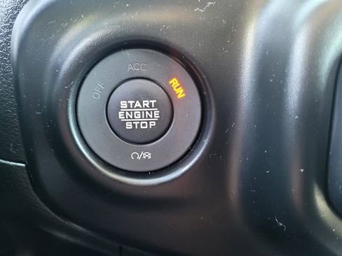 Used 2022 Jeep Wrangler Unlimited Rubicon 4xe w/ Cold Weather Group AWD/4WD image 22