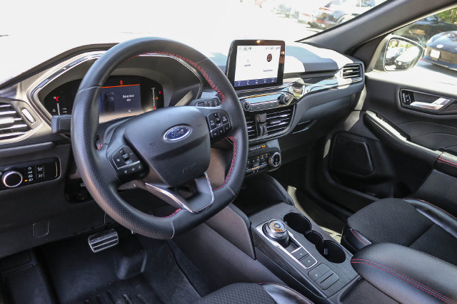 Used 2023 Ford Escape ST-Line w/ Equipment Group 301A FWD image 28