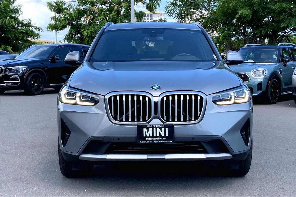 Used 2024 BMW X3 sDrive30i w/ Convenience Package RWD image 3