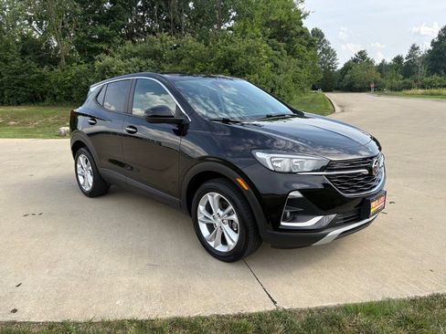 Used 2023 Buick Encore GX Preferred FWD image 11