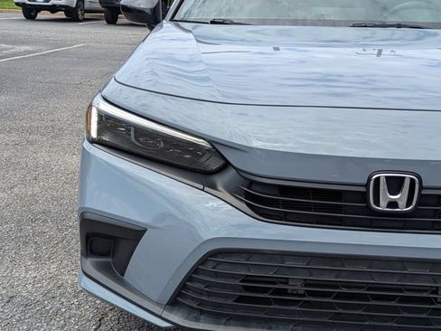 Used 2022 Honda Civic Sport image 11