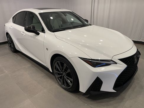 Used 2025 Lexus IS 350 F Sport image 3