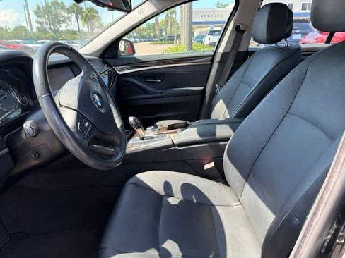 Used 2011 BMW 528i Sedan RWD image 17