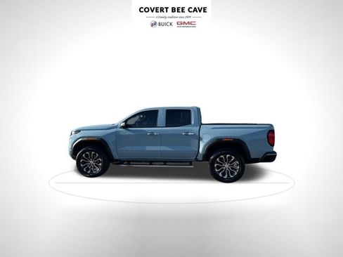 Used 2025 GMC Canyon Denali image 5