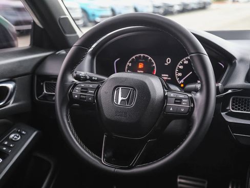 Used 2025 Honda Civic Sport image 14