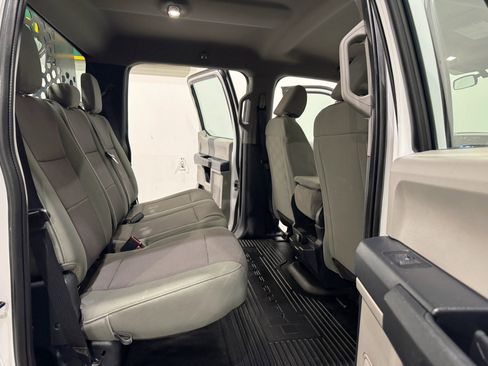 Used 2022 Ford F350 XL w/ Power Equipment Group image 15