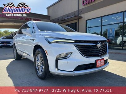 Used 2022 Buick Enclave Essence