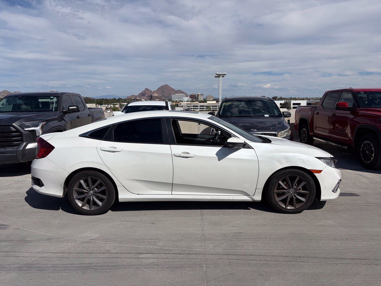 Used 2019 Honda Civic EX image 3