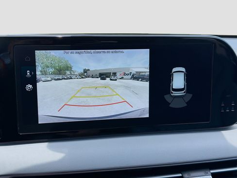 Used 2023 Hyundai Palisade SEL FWD image 12