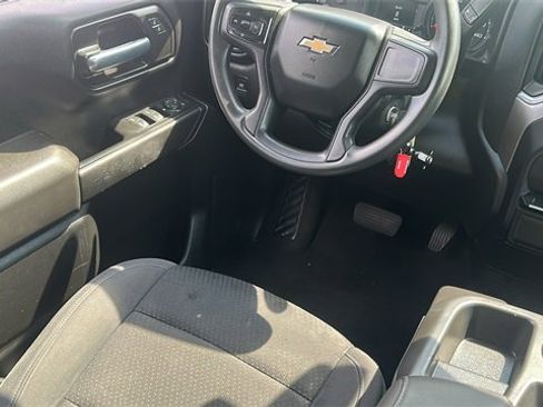 Used 2021 Chevrolet Silverado 1500 Custom image 26