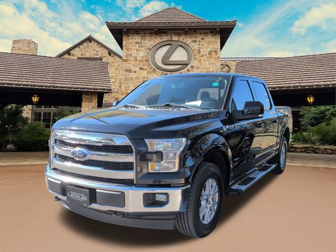 Used 2017 Ford F150 Lariat image 3