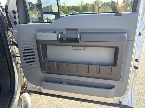 Used 2011 Ford F250 XLT image 19