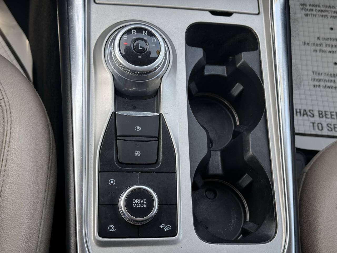Used 2021 Ford Explorer Limited w/ Equipment Group 301A AWD/4WD image 26