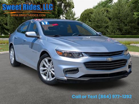 Used 2017 Chevrolet Malibu LT image 1