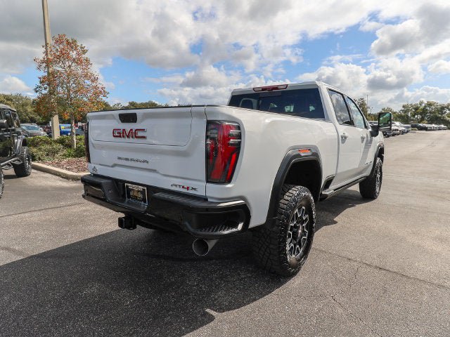 Used 2026 GMC Sierra 2500 AT4X AWD/4WD image 9