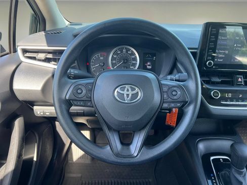 Certified 2022 Toyota Corolla LE FWD image 14
