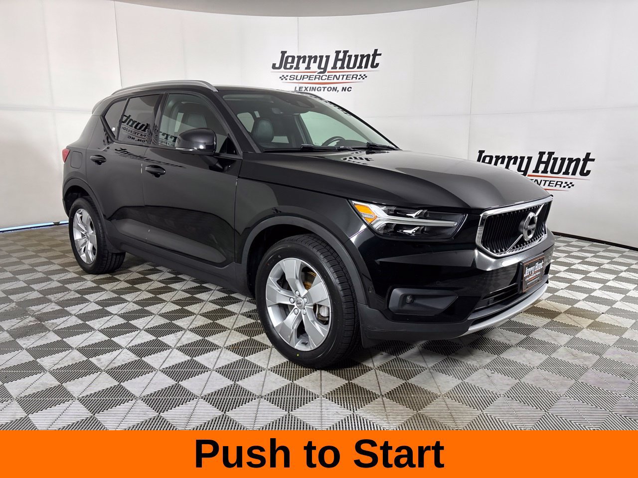Used 2019 Volvo XC40 T5 Momentum AWD/4WD image 4