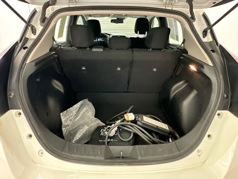 Used 2024 Nissan Leaf SV Plus image 30