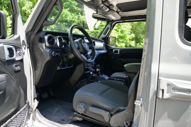 Used 2023 Jeep Wrangler Unlimited Sport AWD/4WD image 21