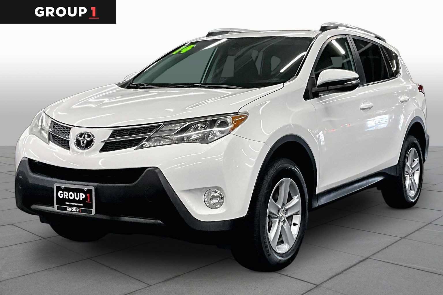 Used 2014 Toyota RAV4 XLE FWD image 1
