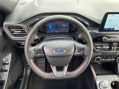 Used 2025 Ford Escape ST-Line image 27