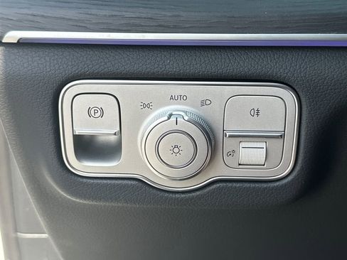 New 2026 Mercedes-Benz GLE 450 4MATIC image 32