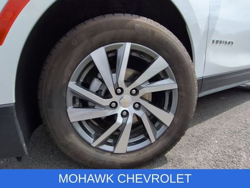 Used 2024 Chevrolet Equinox Premier AWD/4WD image 34