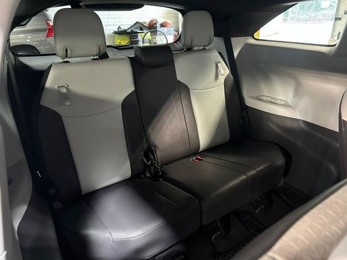 Used 2023 Toyota Sienna XSE AWD/4WD image 22