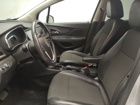 Used 2020 Buick Encore Preferred FWD image 17