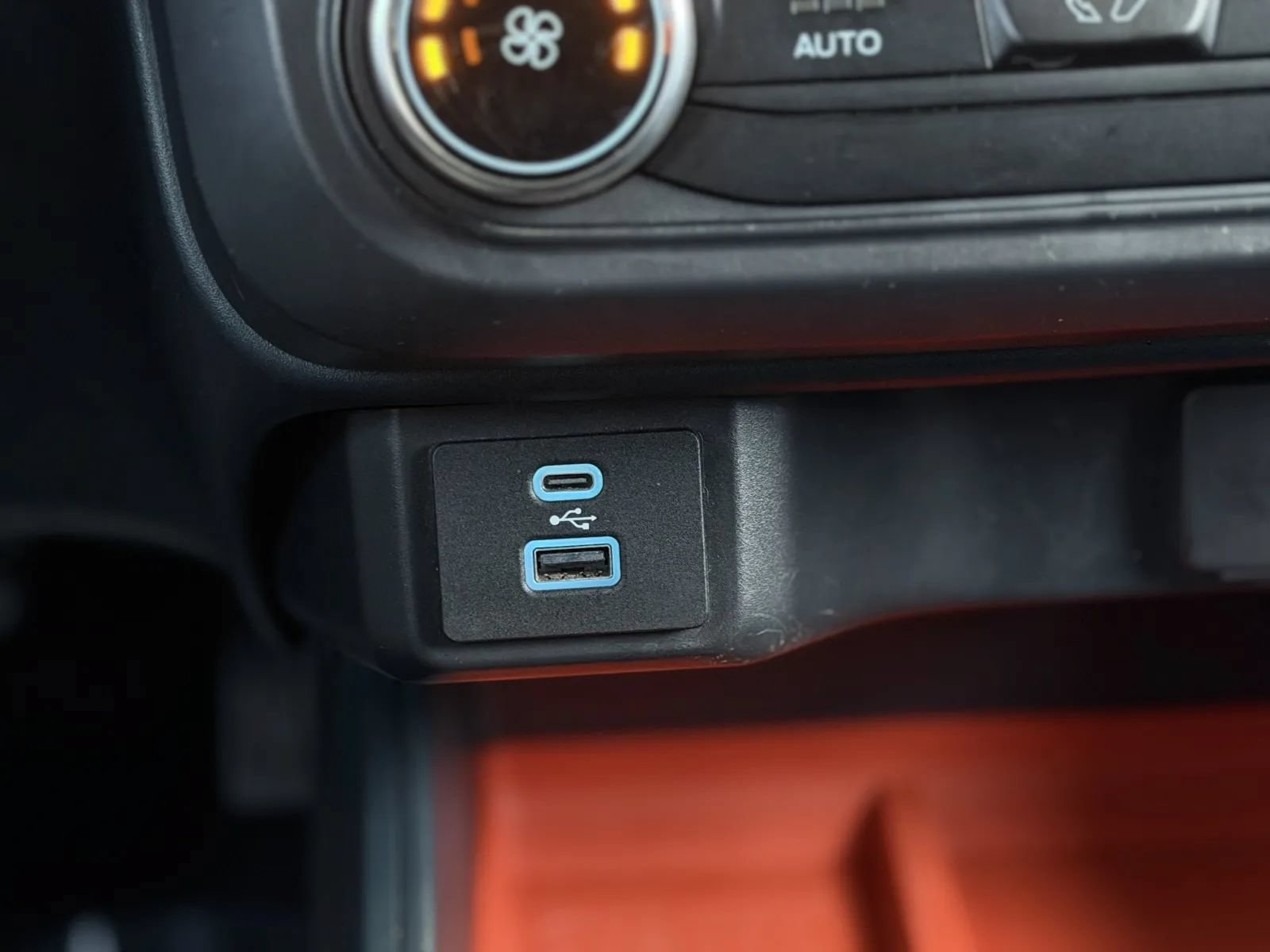 Used 2024 Ford Maverick XLT FWD image 31