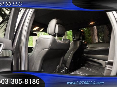 Used 2014 Jeep Grand Cherokee SRT8 w/ Luxury Group II AWD/4WD image 11