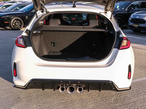 Used 2024 Honda Civic Type R image 27