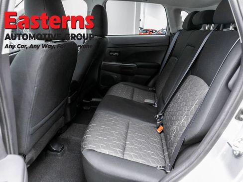 Used 2025 Mitsubishi Outlander Sport SE AWD/4WD image 20