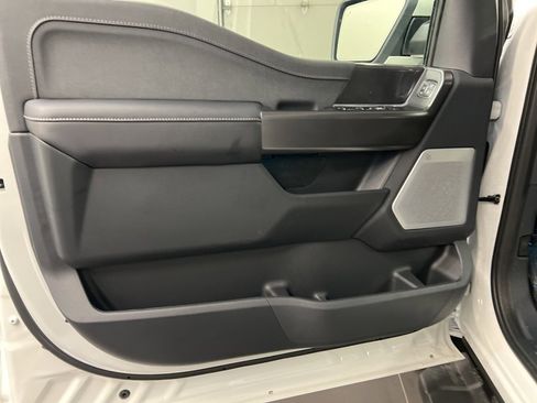 New 2025 Ford F150 Lariat w/ Equipment Group 502A High image 31