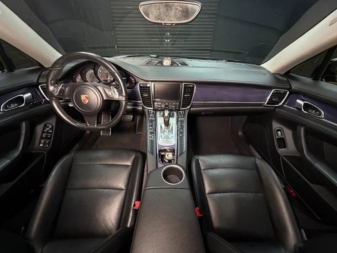 Used 2015 Porsche Panamera 4 AWD/4WD image 23