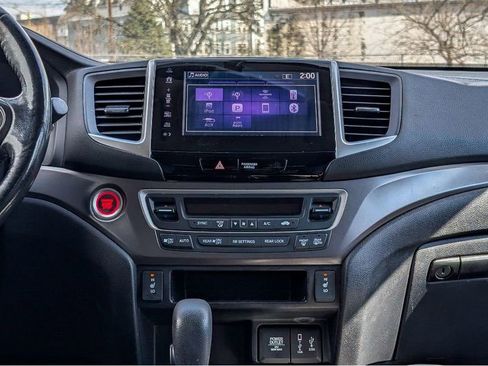 Used 2017 Honda Pilot EX-L image 23