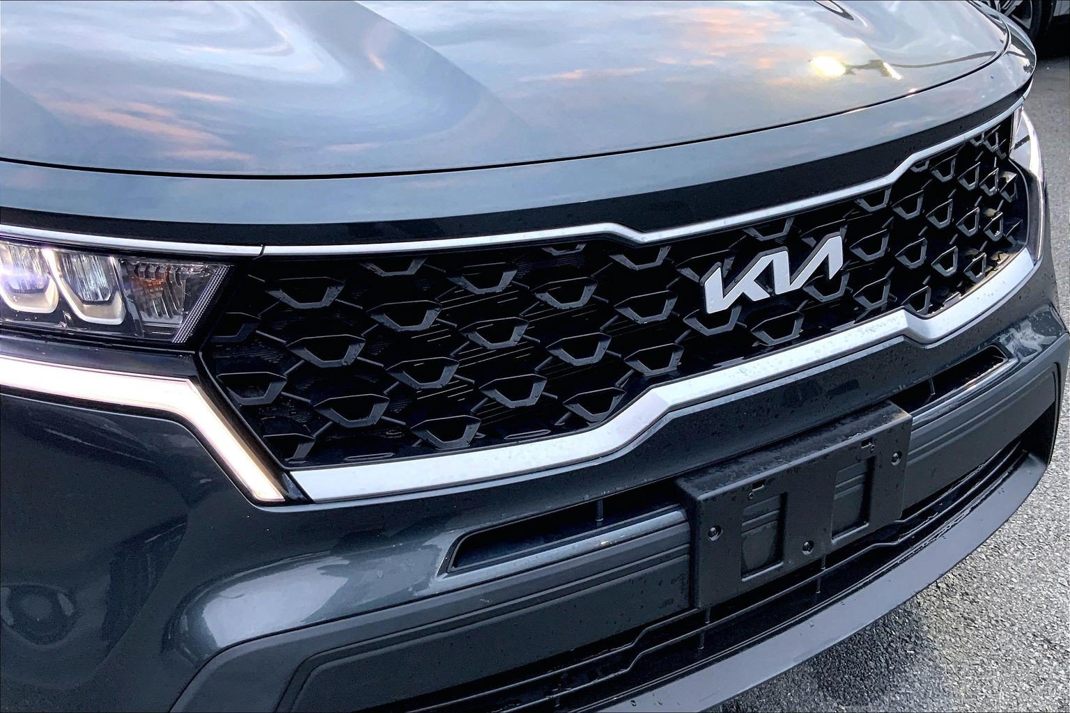 Used 2023 Kia Sorento LX FWD image 32