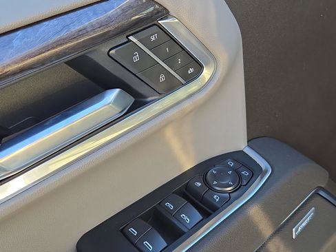 New 2026 Chevrolet Silverado 1500 LTZ w/ LTZ Premium Package image 22