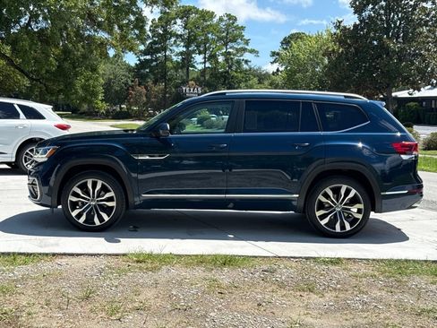 Used 2021 Volkswagen Atlas SEL R-Line AWD/4WD image 4