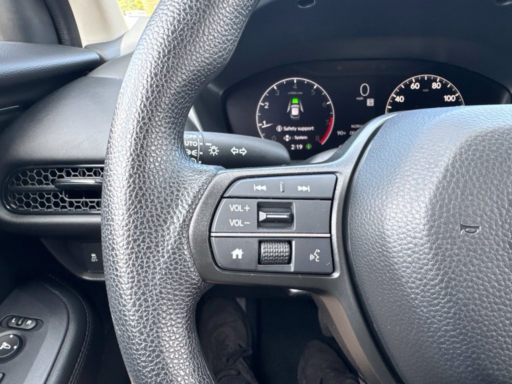 Certified 2027 Honda HR-V LX image 25