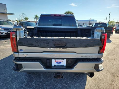 Used 2025 GMC Sierra 2500 Denali w/ Technology Package image 10