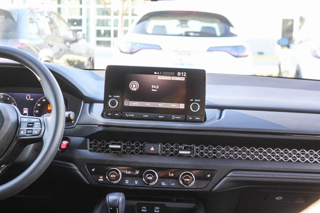 Used 2023 Honda Accord EX image 17