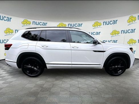 Used 2023 Volkswagen Atlas SEL R-Line AWD/4WD image 8