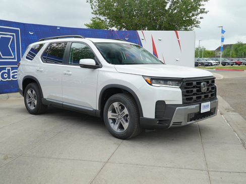New 2026 Honda Pilot EX-L image 3