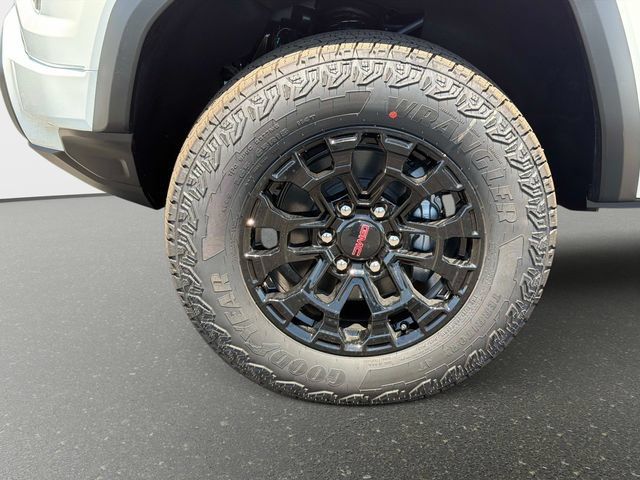 New 2026 GMC Canyon Elevation w/ Convenience Package RWD image 10