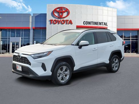 Certified 2024 Toyota RAV4 XLE AWD/4WD image 3