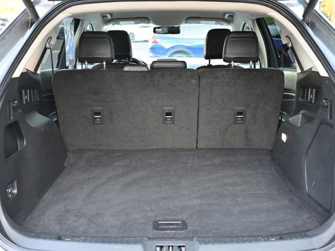 Used 2024 Ford Edge Titanium image 18